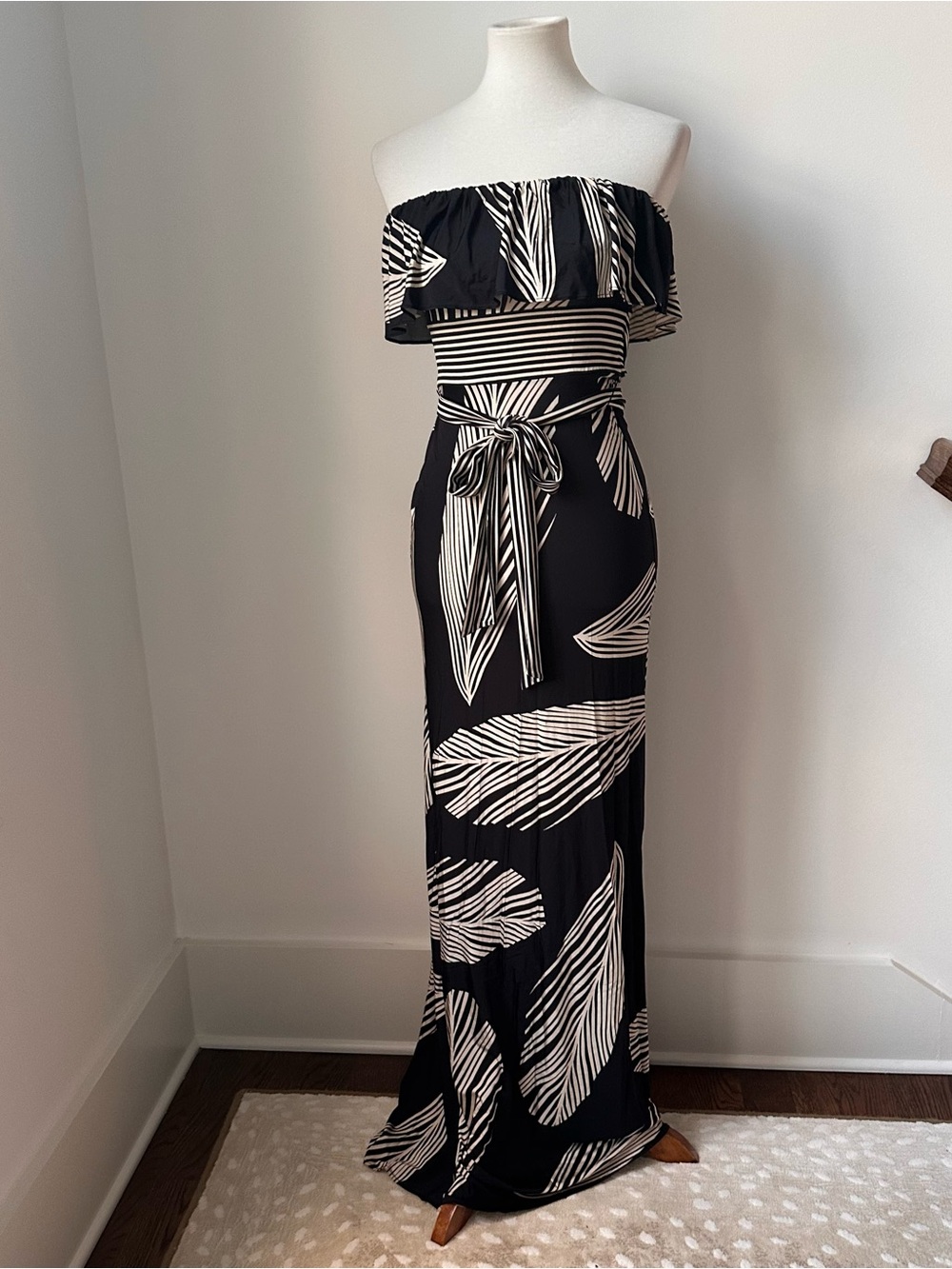 BCBGMaxAzria Black and Cream Strapless Maxi Dress